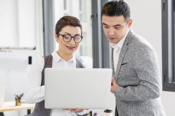 Belajar Software Accurate dari 0 Hingga Mahir di FAC Institute