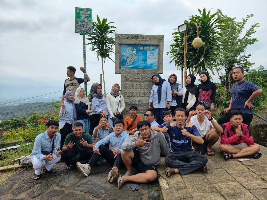 Perjalanan Penuh Makna Kisah Edutrip Spiritual Tim FAC Institute