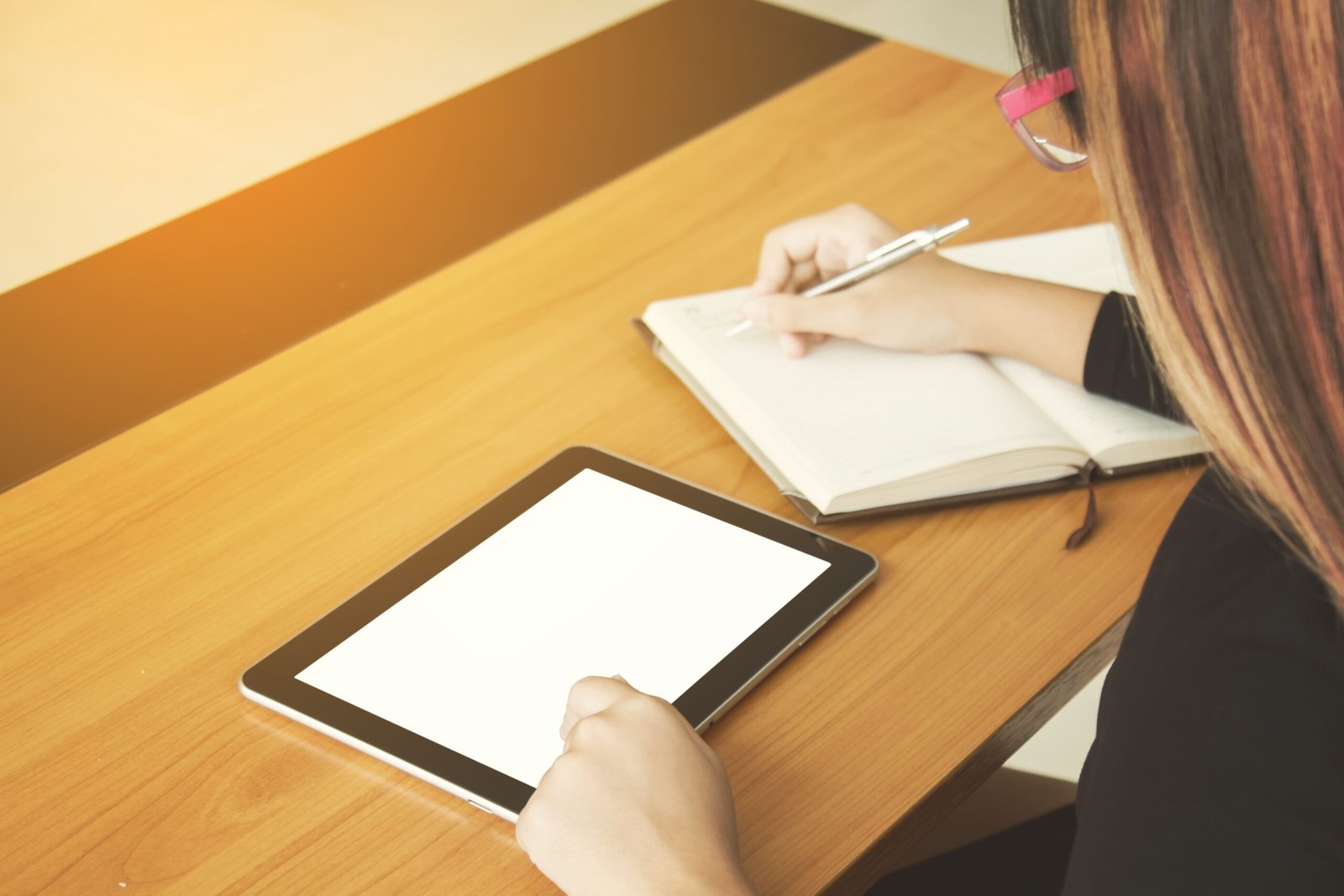 Saatnya Bisnis Berkembang Lewat Laporan Keuangan Akurat, Accurate Online Trainingnya di FAC INSTITUTE