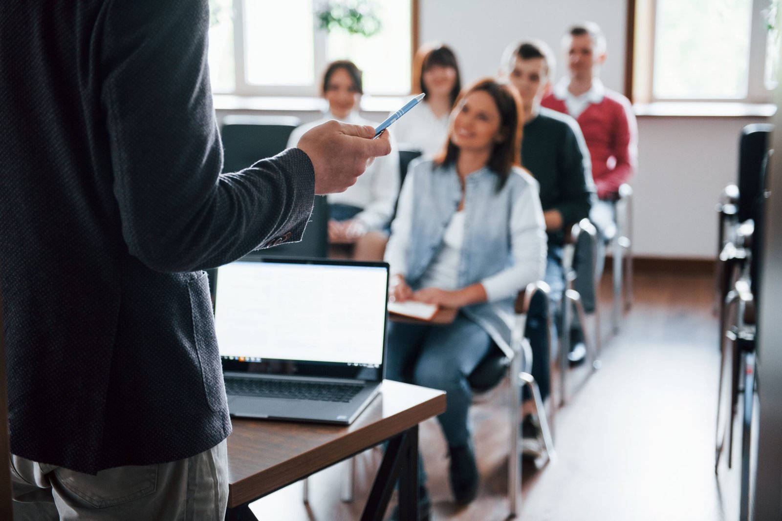 FAC Institute Training Resmi Accurate Online untuk Kuasai Fitur Pajak Accurate
